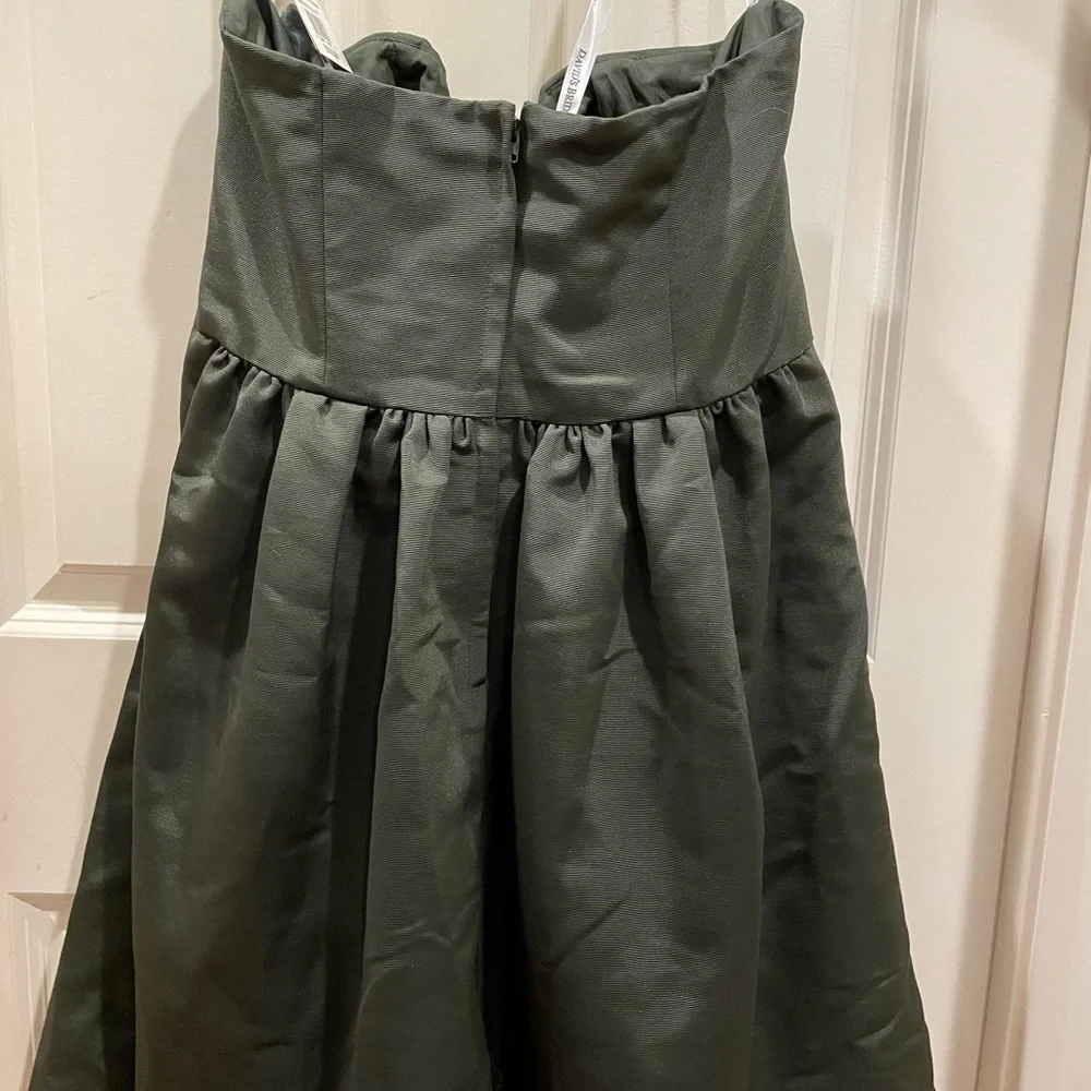 Olive green 14 strapless formal David’s Bridal dress bridesmaid or music concert - Picture 2 of 4